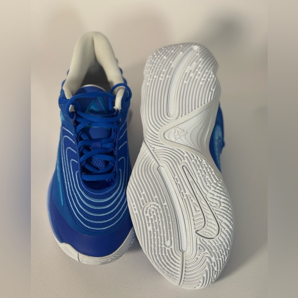 NWOT Nike Giannis Immortality 4 Blue - Picture 7 of 7
